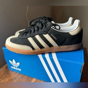 (Sold out blk/wonder white)Sambas OG